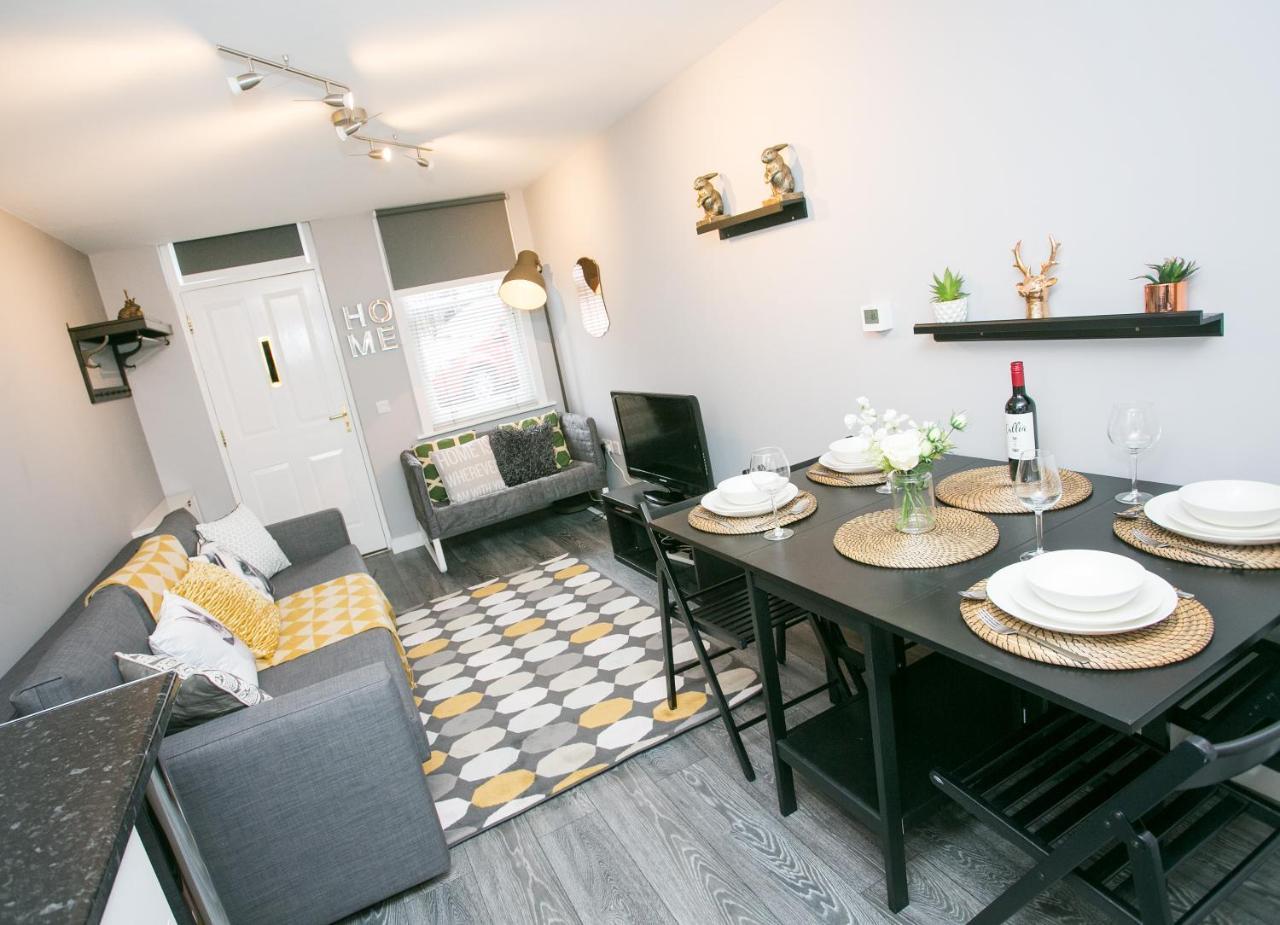Malone Place Apartment Belfast Eksteriør bilde