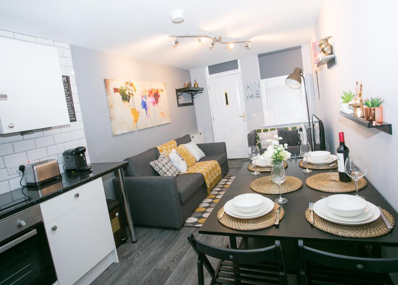 Malone Place Apartment Belfast Eksteriør bilde
